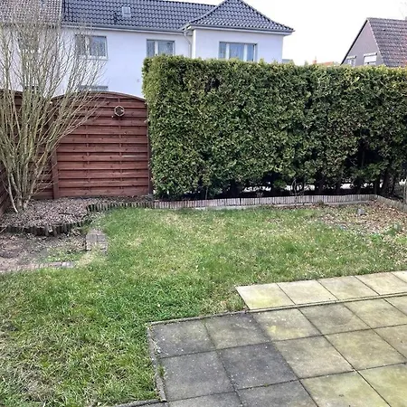 Wunderschones Haus Mit Garten Fur 10 Personen