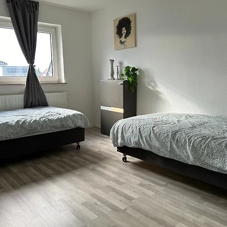 Wunderschones Haus Mit Garten Fur 10 Personen Guest house